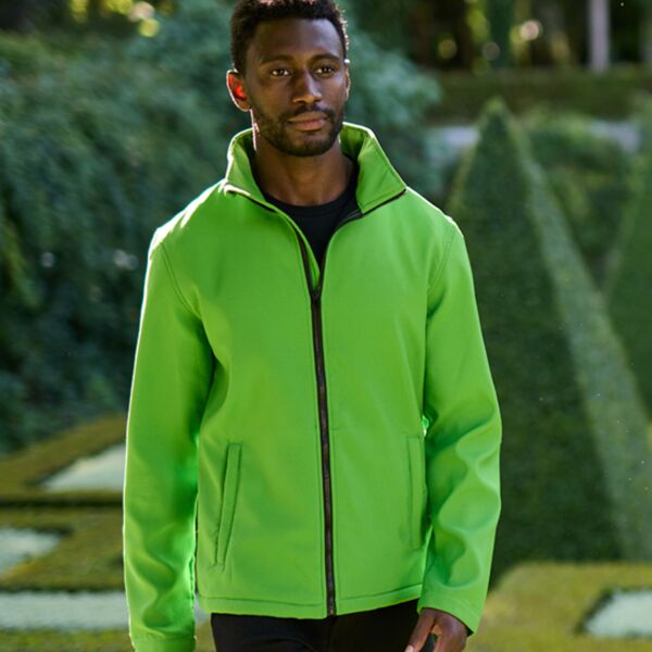 Regatta Standout Ablaze Printable Soft Shell Jacket (TRA628) Thumbnail